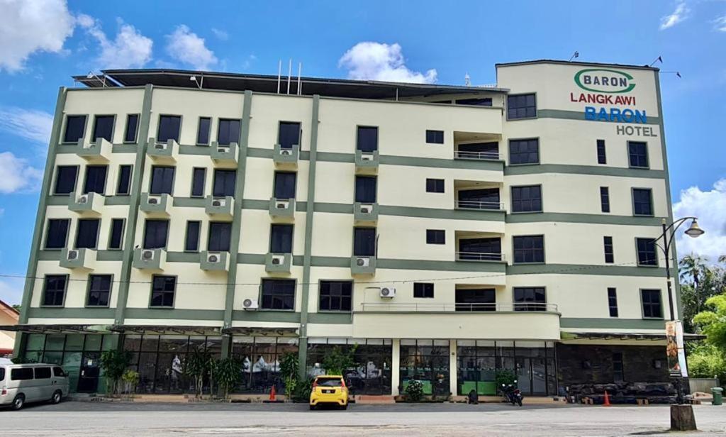 Langkawi Baron Hotel Kuah Kültér fotó