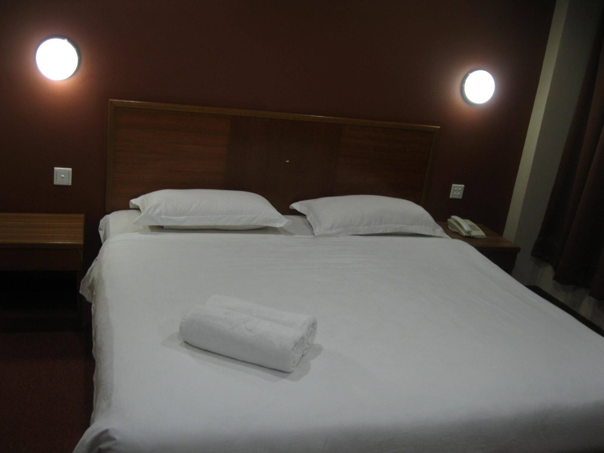 Langkawi Baron Hotel Kuah Kültér fotó